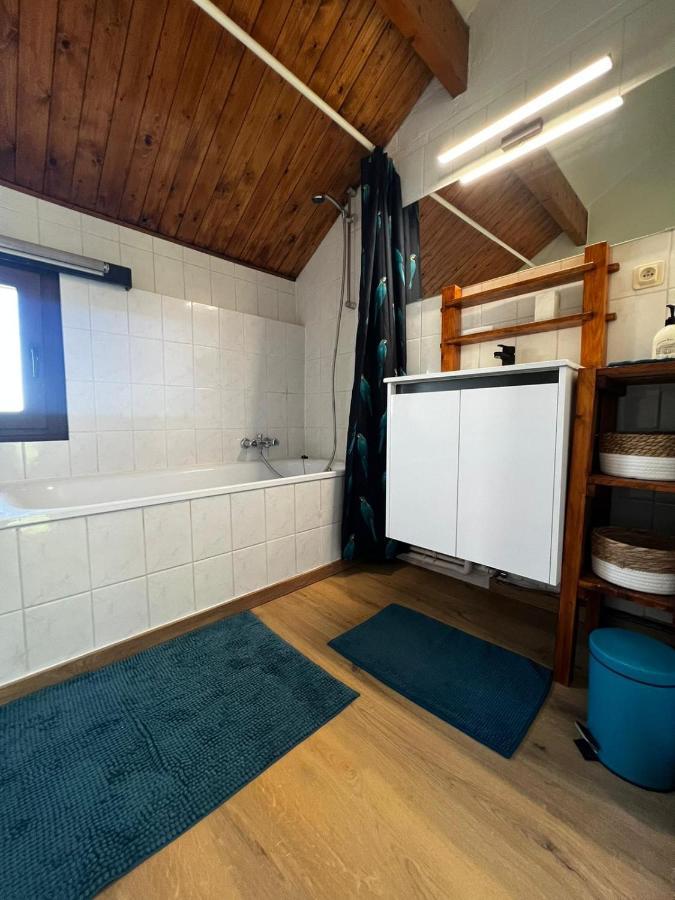 La Cabane D'Helie - Cottage En Pleine Foret - Domaine Du Bonsoy Hastiere-par-dela Zewnętrze zdjęcie